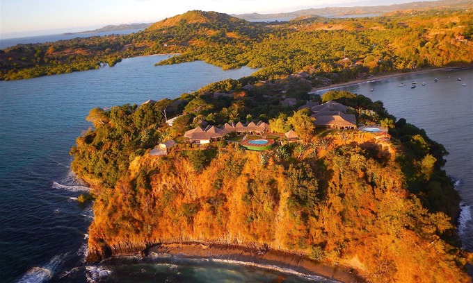 Nosy Be Villa | The most beautiful view of Nosy Be overlooking the Ocean, an oasis of green, of silence