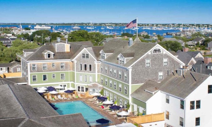 Brant Point Hotel | The Nantucket Hotel & Resort