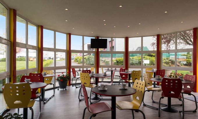 Aurillac Hotel | The Originals Access, Hôtel Aurillac