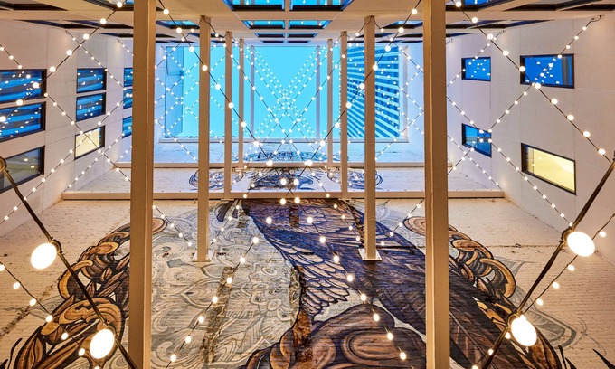 Downtown Omaha Hotel | The Peregrine Omaha Downtown, Curio Collection by Hilton