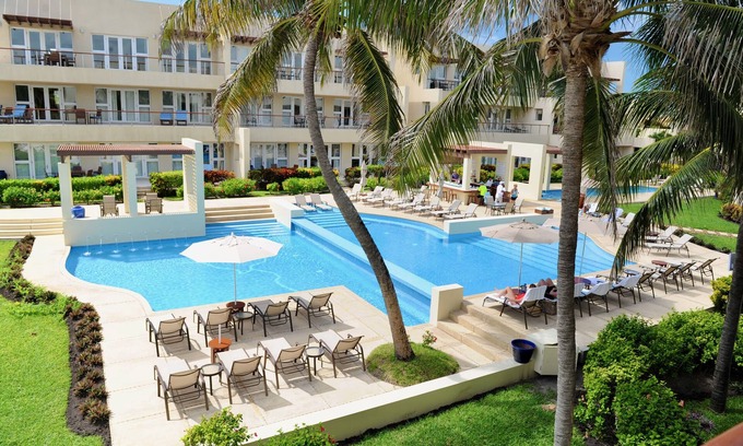 San Pedro Resort | The Phoenix Resort