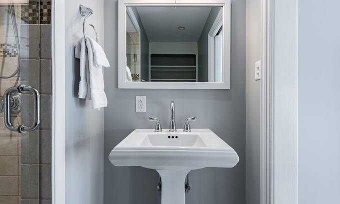 French Quarter Apartment | The Quarters on Vendue: One Bedroom Loft