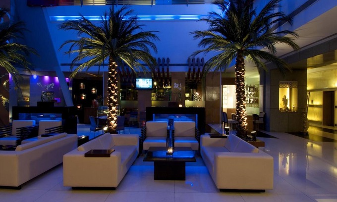 Vashi Hotel | The Regenza by Tunga