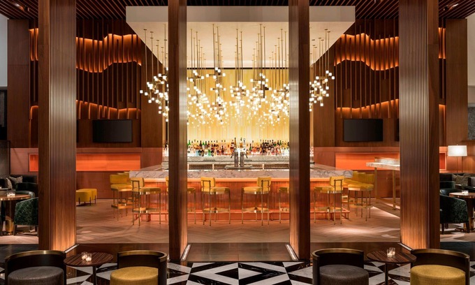 Streeterville Hotel | The Ritz-Carlton, Chicago