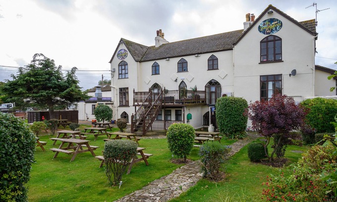 Old Cleeve Hotel | The Smugglers Inn