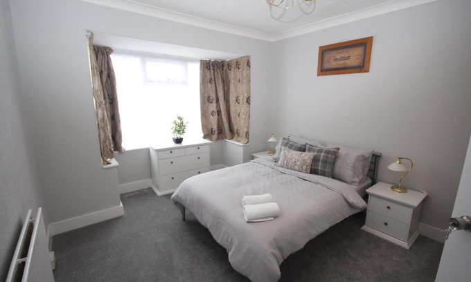 Uxbridge North House | The Uxbridge House