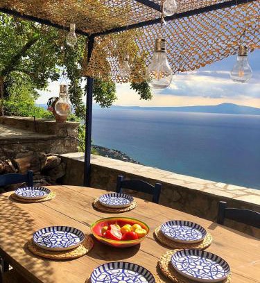 Diasella House | The Villa of Blues