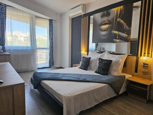 Militari Hotel | TheLine