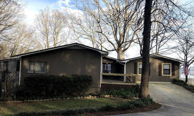 Groveoak House | This is the place! Lake view with private 5 acres, beautiful views.
