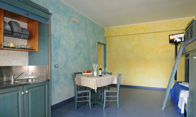 Province of Messina House | Three-room apartment a stone's throw from the sea