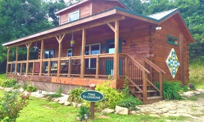 Fancy Gap Cabin | Time to Unwine-Waterfront Cabin w/Hot Tub! Pet Friendly! Blue Ridge Parkway