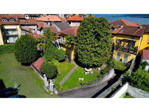 Consiglio di Rumo Apartment | Timeless Garden Lake Como