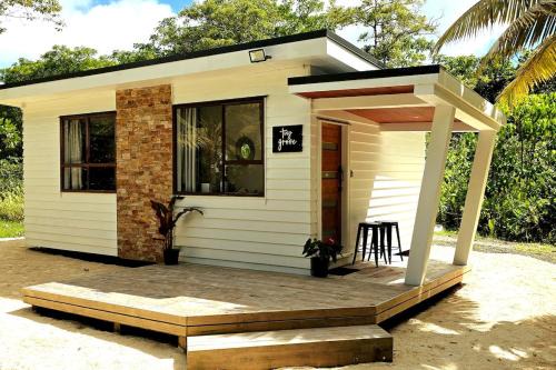 Alofi House | Tiny Grove