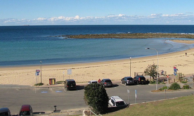 Toowoon Bay Apartment | Toowoon Beach View 3br Villa 4 just steps to beach with views