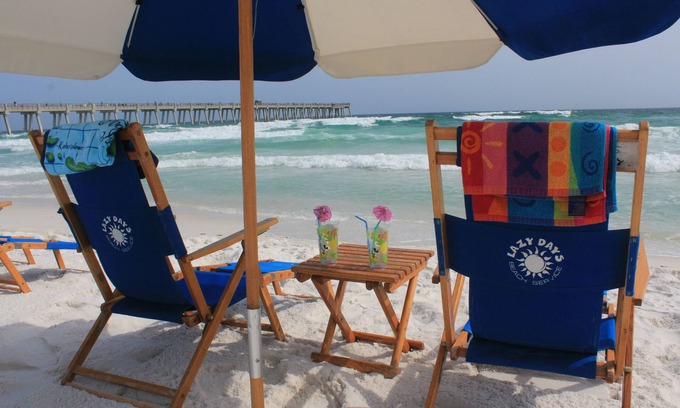 Navarre Beach Condo | TOP RENTAL DIRECTLY ON THE GULF W/FREE CHAIR SERVICE! ONLY 1 WEEK LEFT OF OCT!
