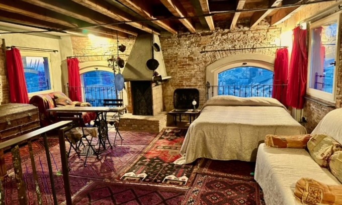 Genoa Historical Centre Apartment | Torre Ducale Historical House (1 of 3) Superior Penthouse, 360° city view, terrace