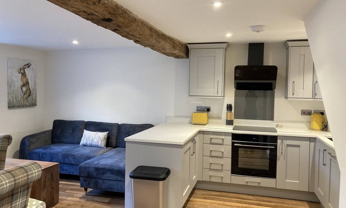 Bury St Edmunds Cottage | Town centre, parking, 3 bedrooms
