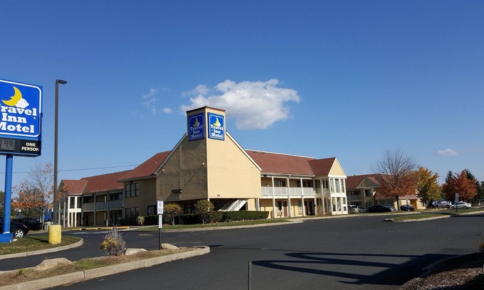 North Meadows Hotel | Travel Inn Motel