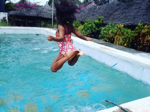 Gede Hotel | Travellers Inn Resort Malindi