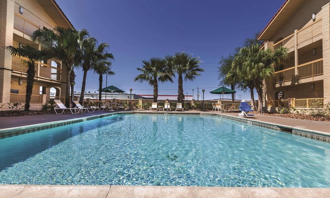 FM 1960 Hotel | Travelodge by Wyndham Houston Cy-Fair