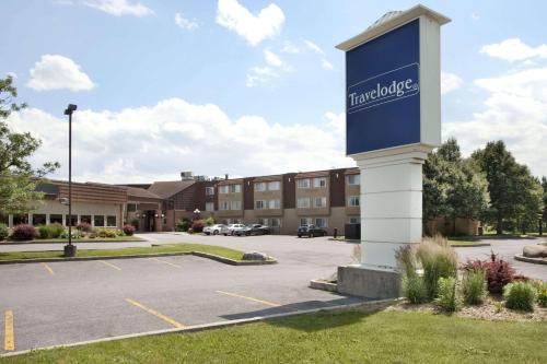 Industrial Park Hotel | Travelodge by Wyndham Ottawa East