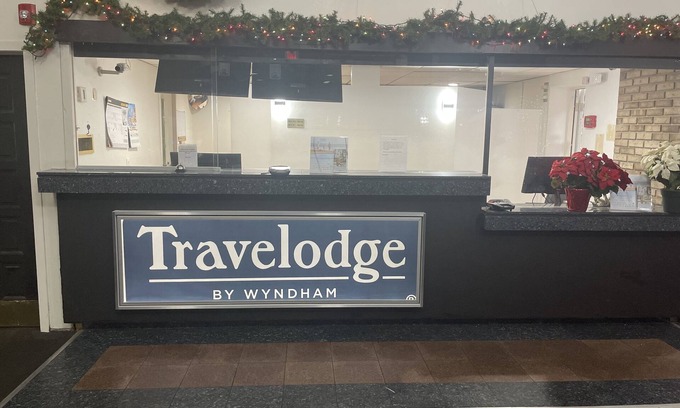 Vernon Hotel | Travelodge by Wyndham Vernon CT