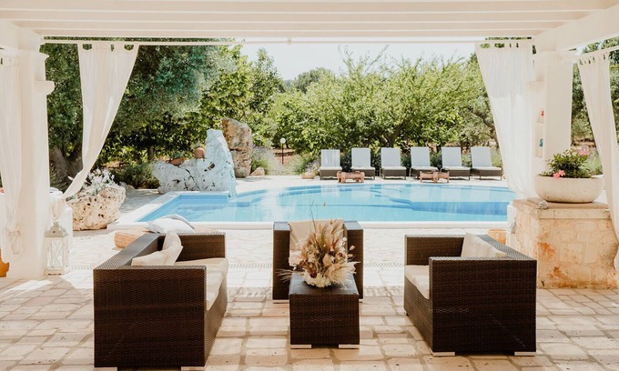 L'Assunta Villa | Tremendous 6-bedroom villa in charming Puglia with WiFi & AC - by QualiTravel