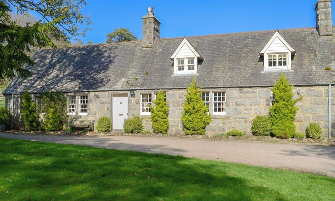 Rogart Cottage | Tressady Coach House