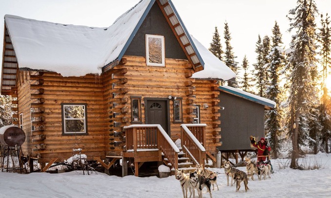 Fairbanks Cabin | Tucked in the woods! Auroras seen here. Private.