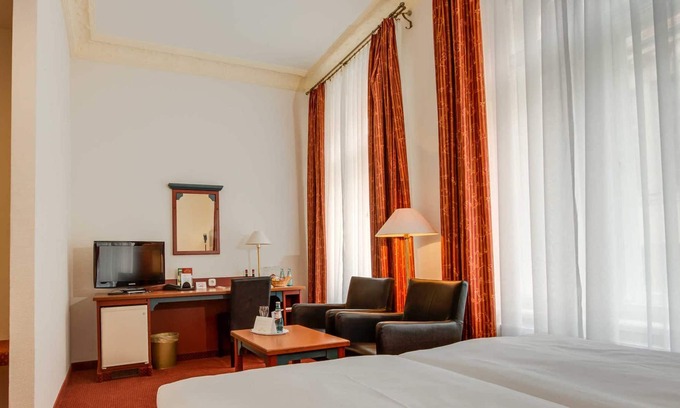 Altstadt House | Two-bed comfort double room - Akzent Hotel Am Goldenen Strauss