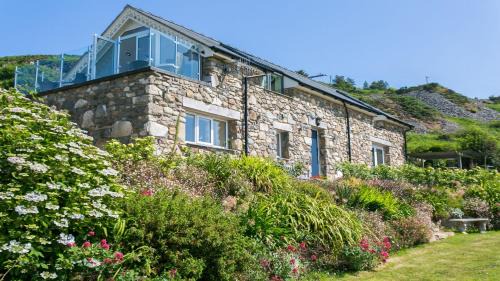 Rhyd-y-clafdy House | Ty Gan y Mor