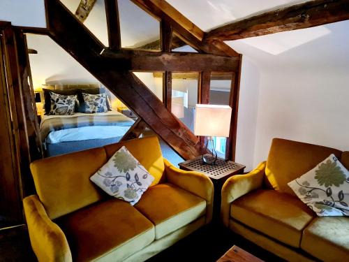Rhayader House | Ty Morgan's