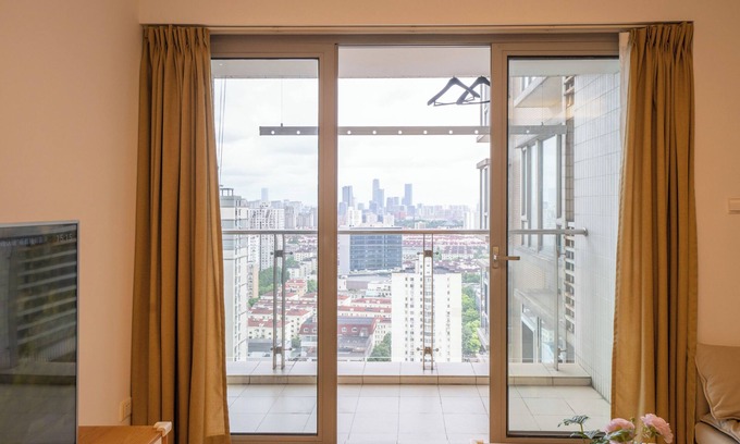 Xujiahui Bed & Breakfast | Tyms 3BR 2BA Apt Near Metro