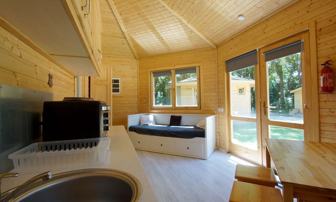Champvert House | unusual gites in the heart of nature Igloo 1