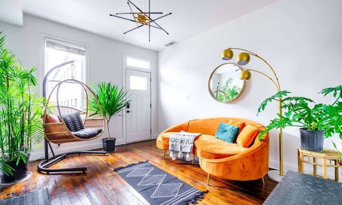 Italian Village House | Urban Jungle - Parking Free - Prime Location - Pets