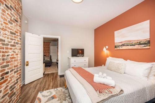 Old North Columbus House | Scholars Haven - Close to OSU