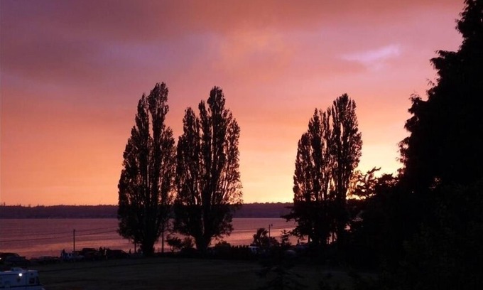 Birch Bay House | Vacation Rental Home in Birch Bay-with Great Views of the Bay!