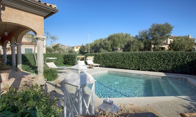 Arzachena Villa | Vacation Villa "Hortensia" with Garden, Pool, Wi-Fi & Terrace