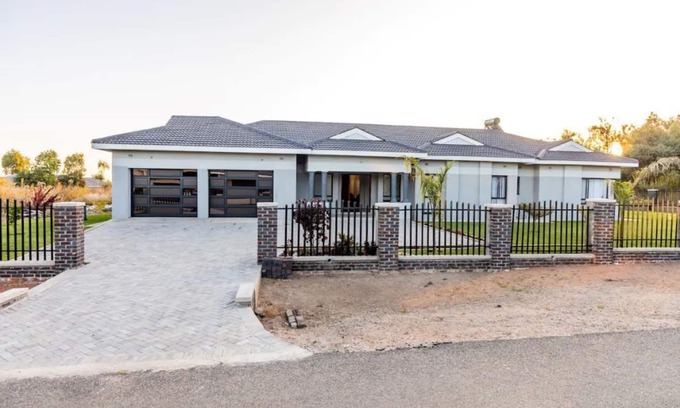 Harare Villa | Vacation Villa in Harare near Airport