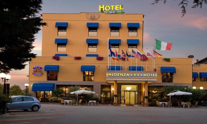 Caprara Hotel | Valdenza Hotel