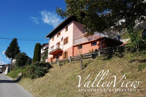 Kambresko Apartment | Valley View Apartment