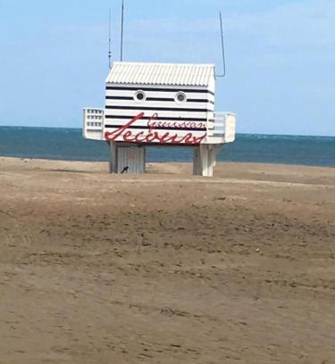 Gruissan Plage Apartment | VENEZ SEJOURNER A GRUISSAN .PLAGE DES CHALETS