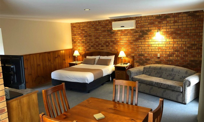 Ballarat East Hotel | Victoriana Motor Inn