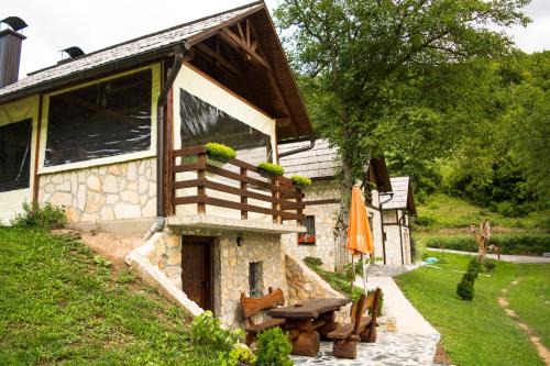 Herzegovina-Neretva Canton House | Vikendice - Vodenica Jurić