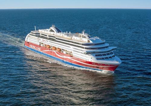 Turku Harbour Boat Rental | Viking Line ferry Viking Grace - Mini-cruise from Turku