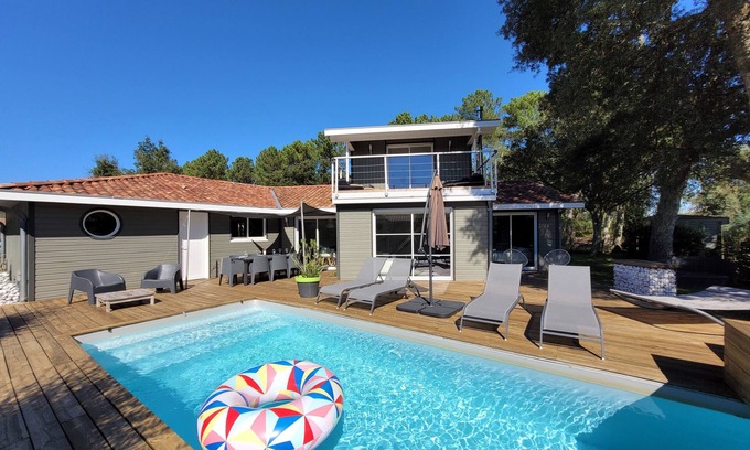 Messanges House | VILLA BIDAOUS 4*-heated pool, table tennis, 3 bicycles, real table football-Messanges