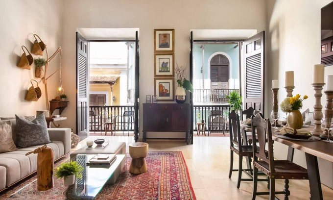 Mercado Apartment | Villa Blanca | Stylish Colonial in Best Location