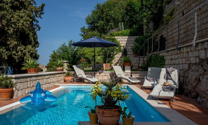 Municipality of Dubrovnik House | Villa close to downtown Dubrovnik with a private pool and great views