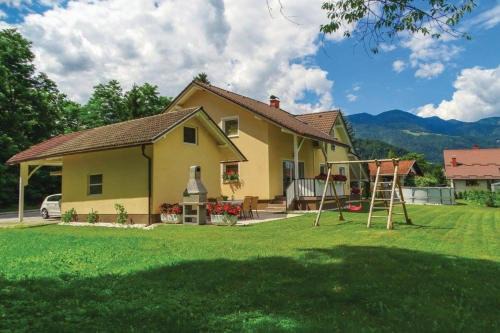 Varpolje Villa | Villa Cujez With Sauna And Pool - Happy Rentals