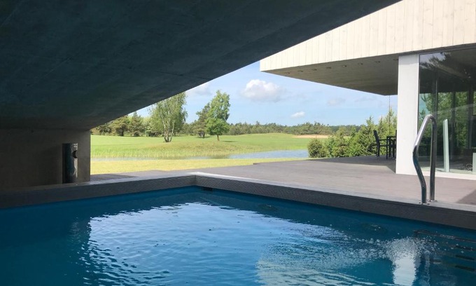 Kuressaare Villa | Villa Driver